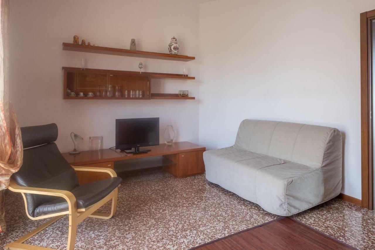 B&B Le Camelie Bareggio Zewnętrze zdjęcie
